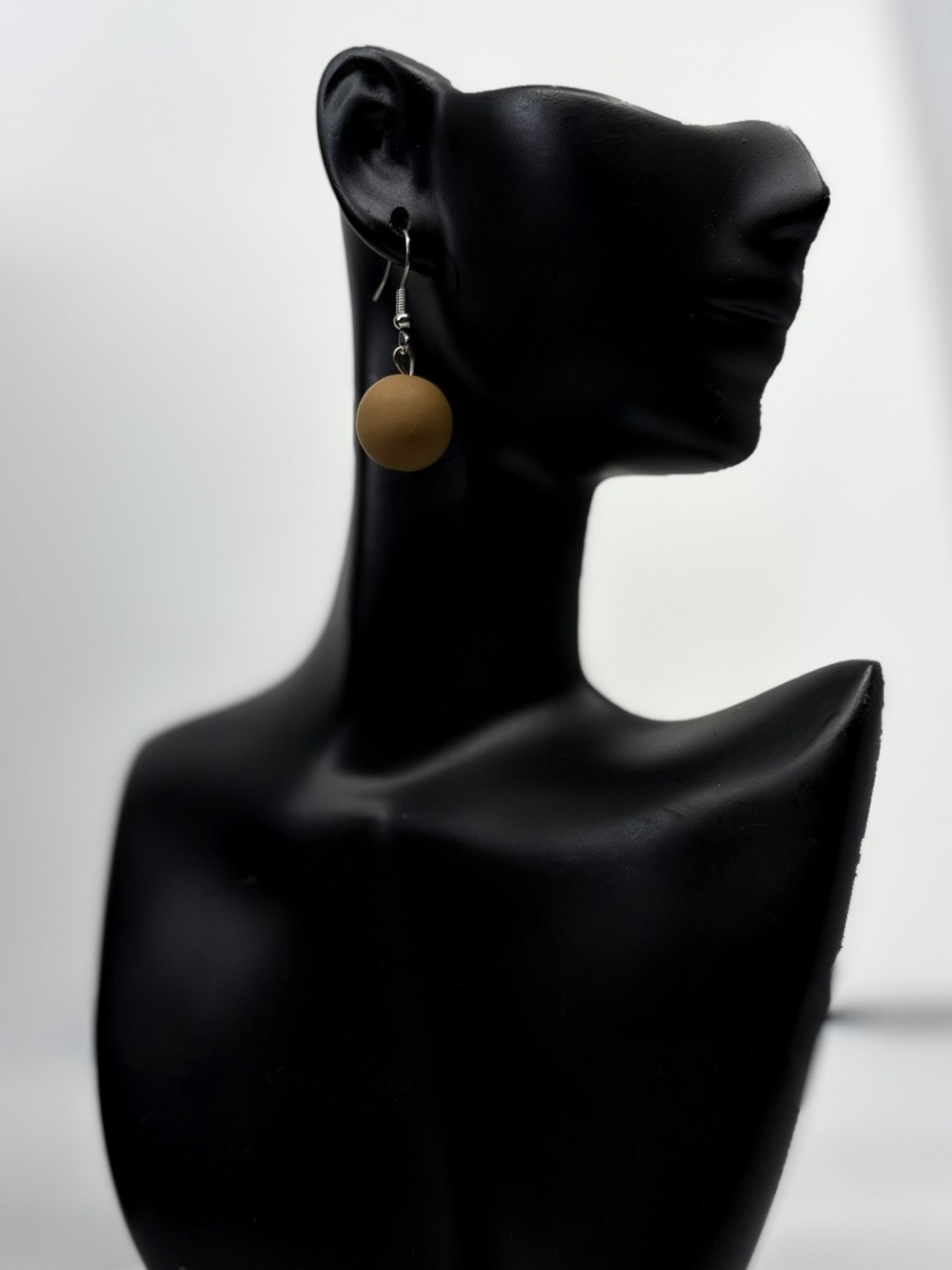 Natural Cork Disc Necklace and Earring Set - Beige Wooden Beads - Picture 3 of 3